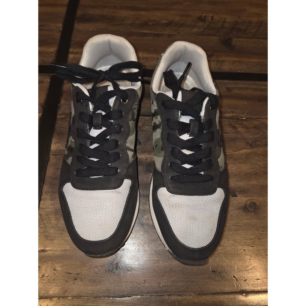 Vintage Havana Alby Black Camo Multi Star Sneakers Metallic Silver Womens 10